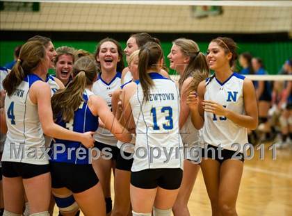 Thumbnail 2 in Southington vs. Newtown (CIAC Class LL Final) photogallery.
