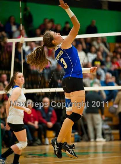 Thumbnail 1 in Southington vs. Newtown (CIAC Class LL Final) photogallery.