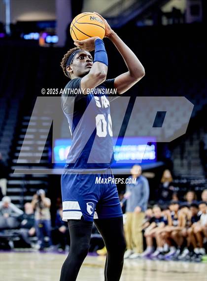 Thumbnail 3 in San Gabriel Academy vs. King's Academy (CIF State D3 Final) photogallery.