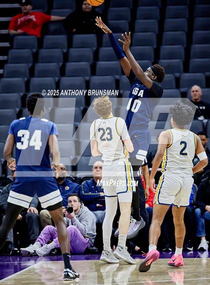 Thumbnail 2 in San Gabriel Academy vs. King's Academy (CIF State D3 Final) photogallery.