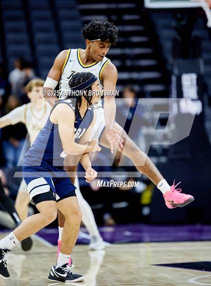 Thumbnail 2 in San Gabriel Academy vs. King's Academy (CIF State D3 Final) photogallery.