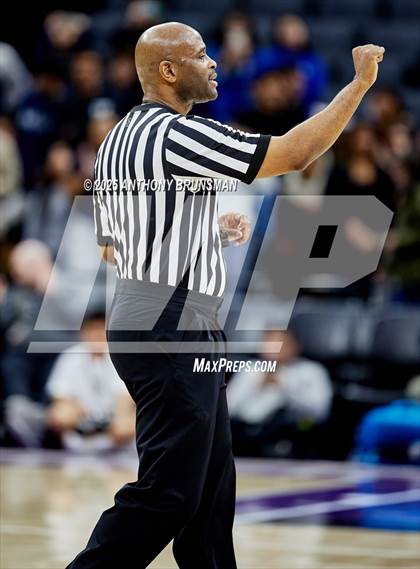 Thumbnail 2 in San Gabriel Academy vs. King's Academy (CIF State D3 Final) photogallery.