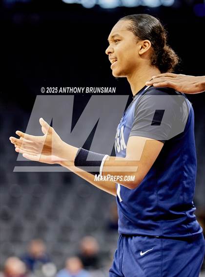 Thumbnail 2 in San Gabriel Academy vs. King's Academy (CIF State D3 Final) photogallery.