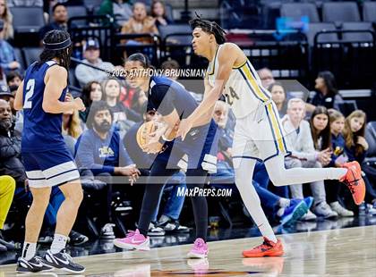 Thumbnail 3 in San Gabriel Academy vs. King's Academy (CIF State D3 Final) photogallery.