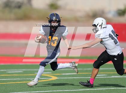 Thumbnail 3 in Mountain View vs. Flowing Wells @ Tucson High photogallery.