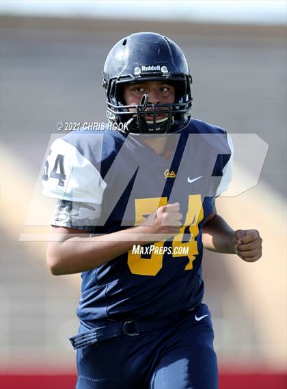 Thumbnail 1 in Mountain View vs. Flowing Wells @ Tucson High photogallery.
