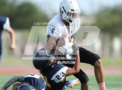 Thumbnail 3 in Mountain View vs. Flowing Wells @ Tucson High photogallery.