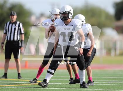 Thumbnail 3 in Mountain View vs. Flowing Wells @ Tucson High photogallery.