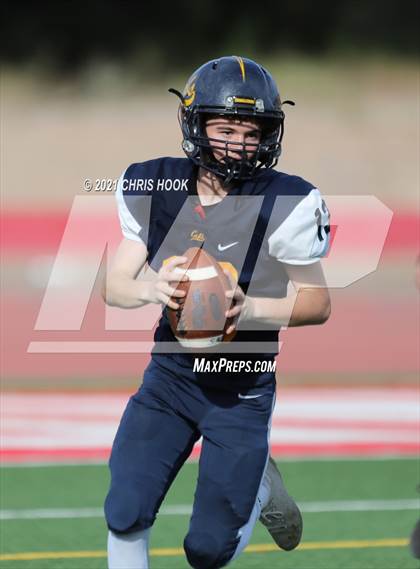 Thumbnail 1 in Mountain View vs. Flowing Wells @ Tucson High photogallery.