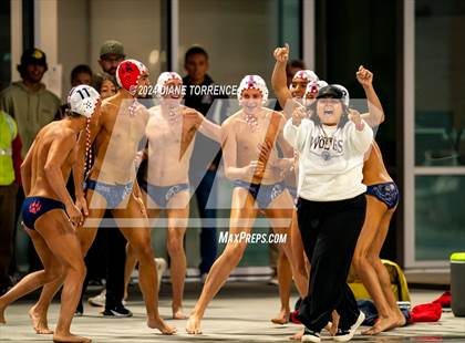 Thumbnail 2 in Los Osos vs King (CIF-SS Division 3 Final) photogallery.