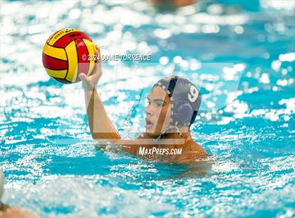 Thumbnail 2 in Los Osos vs King (CIF-SS Division 3 Final) photogallery.