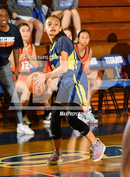 Thumbnail 3 in Millikan vs Polytechnic  (San Marino Tournament) photogallery.