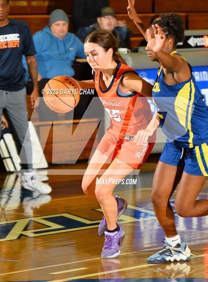 Thumbnail 1 in Millikan vs Polytechnic  (San Marino Tournament) photogallery.