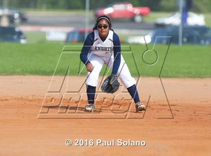 Thumbnail 2 in Providence Catholic @ Holy Cross photogallery.