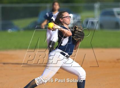 Thumbnail 1 in Providence Catholic @ Holy Cross photogallery.