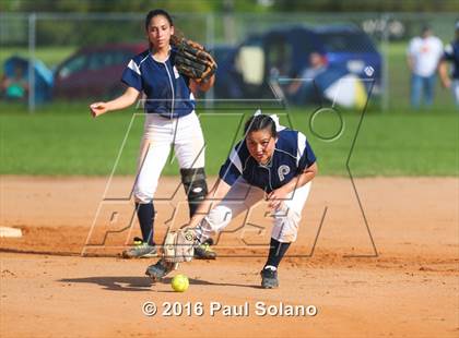 Thumbnail 1 in Providence Catholic @ Holy Cross photogallery.