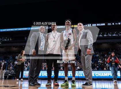 Thumbnail 2 in Duncanville vs. Bellaire (UIL 6A Basketball Division I Final Medal Ceremony) photogallery.