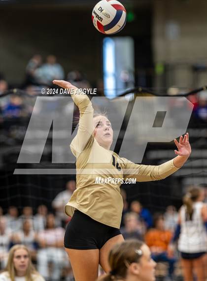 Thumbnail 2 in Lone Peak vs. Davis (UHSAA 6A Second Round) photogallery.
