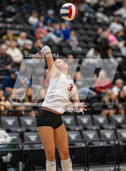Thumbnail 3 in Lone Peak vs. Davis (UHSAA 6A Second Round) photogallery.