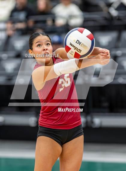 Thumbnail 2 in Lone Peak vs. Davis (UHSAA 6A Second Round) photogallery.