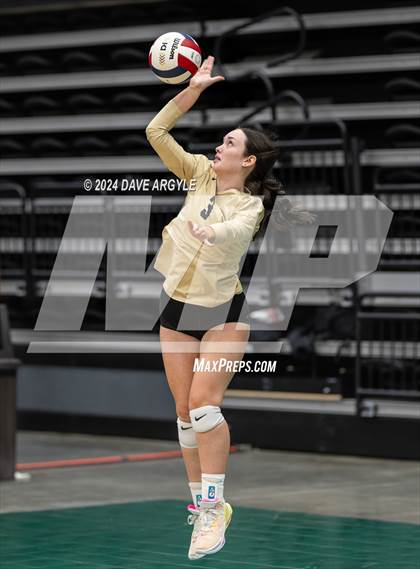 Thumbnail 1 in Lone Peak vs. Davis (UHSAA 6A Second Round) photogallery.