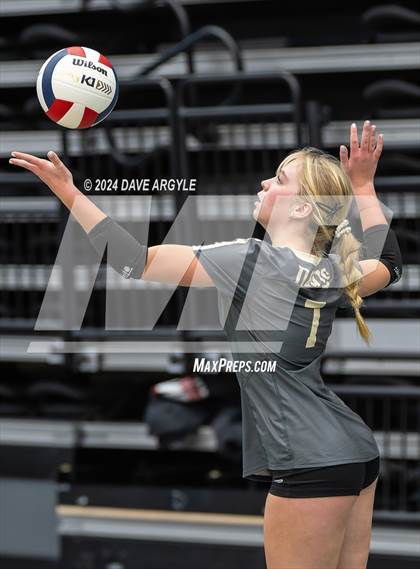 Thumbnail 1 in Lone Peak vs. Davis (UHSAA 6A Second Round) photogallery.