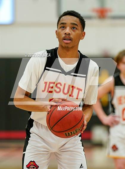Thumbnail 2 in Franklin @ Jesuit photogallery.