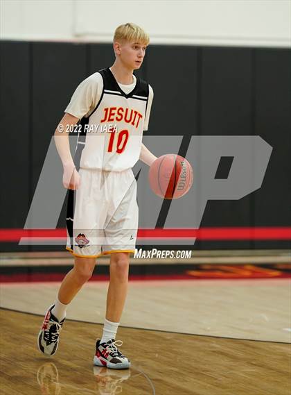 Thumbnail 1 in Franklin @ Jesuit photogallery.