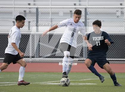 Thumbnail 2 in Wilcox vs Lynbrook (Homestead Christmas Cup XXV) photogallery.