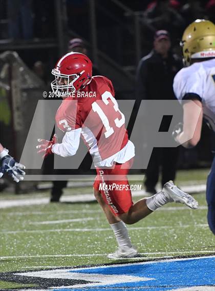 Thumbnail 2 in St. John's @ Shrewsbury (MIAA Central Division 2 Semifinal) photogallery.