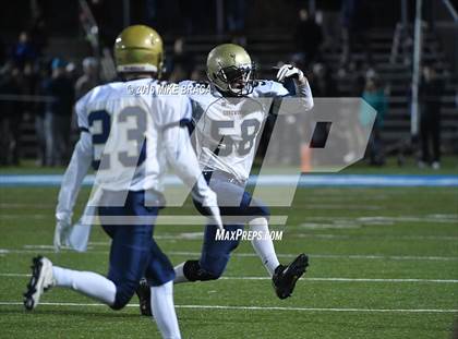 Thumbnail 2 in St. John's @ Shrewsbury (MIAA Central Division 2 Semifinal) photogallery.