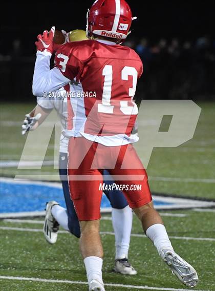 Thumbnail 2 in St. John's @ Shrewsbury (MIAA Central Division 2 Semifinal) photogallery.