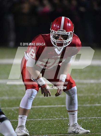 Thumbnail 2 in St. John's @ Shrewsbury (MIAA Central Division 2 Semifinal) photogallery.
