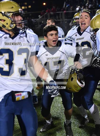 Thumbnail 2 in St. John's @ Shrewsbury (MIAA Central Division 2 Semifinal) photogallery.