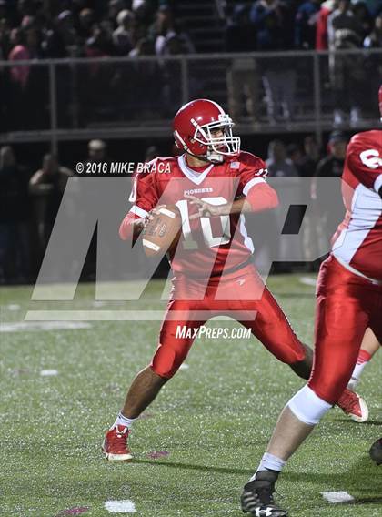 Thumbnail 3 in St. John's @ Shrewsbury (MIAA Central Division 2 Semifinal) photogallery.
