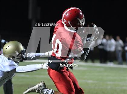 Thumbnail 3 in St. John's @ Shrewsbury (MIAA Central Division 2 Semifinal) photogallery.