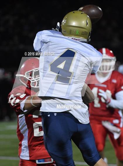 Thumbnail 3 in St. John's @ Shrewsbury (MIAA Central Division 2 Semifinal) photogallery.