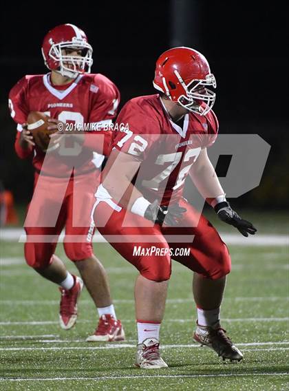 Thumbnail 1 in St. John's @ Shrewsbury (MIAA Central Division 2 Semifinal) photogallery.