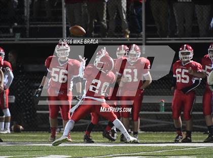 Thumbnail 1 in St. John's @ Shrewsbury (MIAA Central Division 2 Semifinal) photogallery.