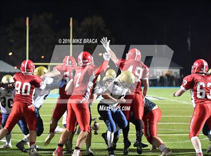 Thumbnail 3 in St. John's @ Shrewsbury (MIAA Central Division 2 Semifinal) photogallery.