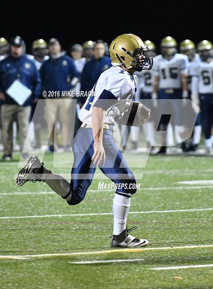 Thumbnail 3 in St. John's @ Shrewsbury (MIAA Central Division 2 Semifinal) photogallery.