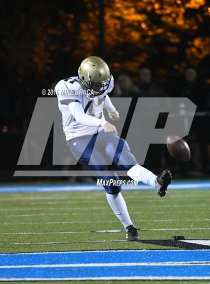 Thumbnail 1 in St. John's @ Shrewsbury (MIAA Central Division 2 Semifinal) photogallery.