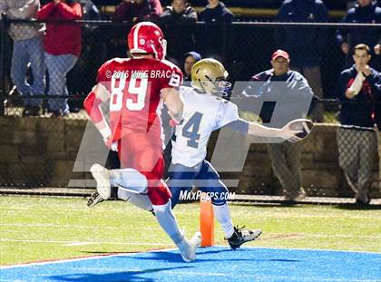 Thumbnail 3 in St. John's @ Shrewsbury (MIAA Central Division 2 Semifinal) photogallery.