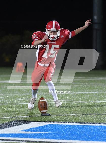 Thumbnail 1 in St. John's @ Shrewsbury (MIAA Central Division 2 Semifinal) photogallery.