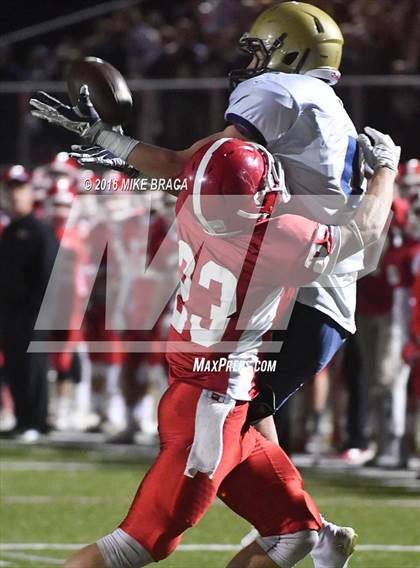 Thumbnail 2 in St. John's @ Shrewsbury (MIAA Central Division 2 Semifinal) photogallery.