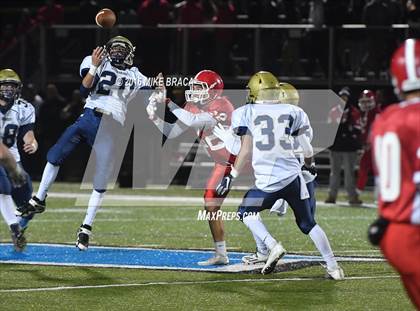 Thumbnail 3 in St. John's @ Shrewsbury (MIAA Central Division 2 Semifinal) photogallery.