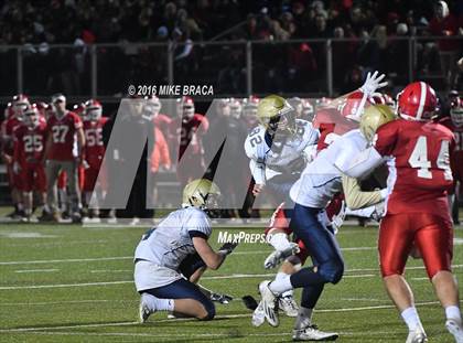 Thumbnail 1 in St. John's @ Shrewsbury (MIAA Central Division 2 Semifinal) photogallery.