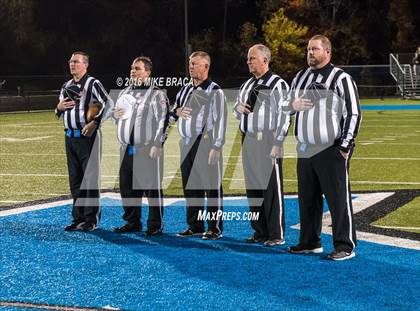 Thumbnail 3 in St. John's @ Shrewsbury (MIAA Central Division 2 Semifinal) photogallery.