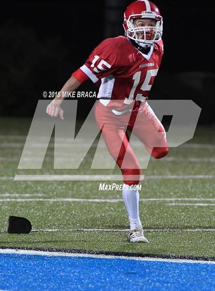 Thumbnail 3 in St. John's @ Shrewsbury (MIAA Central Division 2 Semifinal) photogallery.
