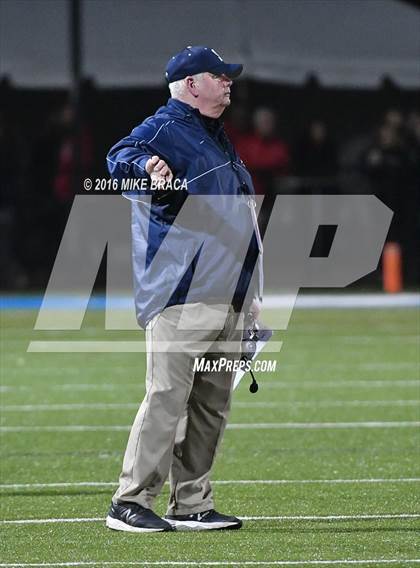 Thumbnail 2 in St. John's @ Shrewsbury (MIAA Central Division 2 Semifinal) photogallery.
